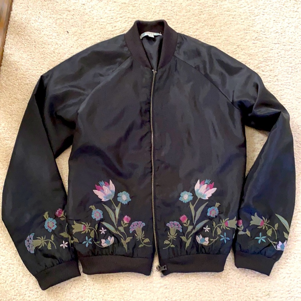 Ladies Embroiderd Jacket